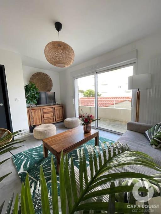 .La Villa Sablaise. Maison Avec Place De Parking Au Coeur Du Quartier Arago Les Sables-dʼOlonne Екстериор снимка
